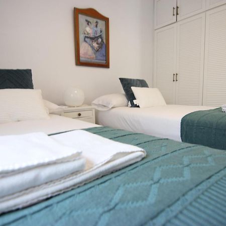 Rentalsevilla Espacioso Apartamento En La Alameda De Hercules Con Parking Exterior photo