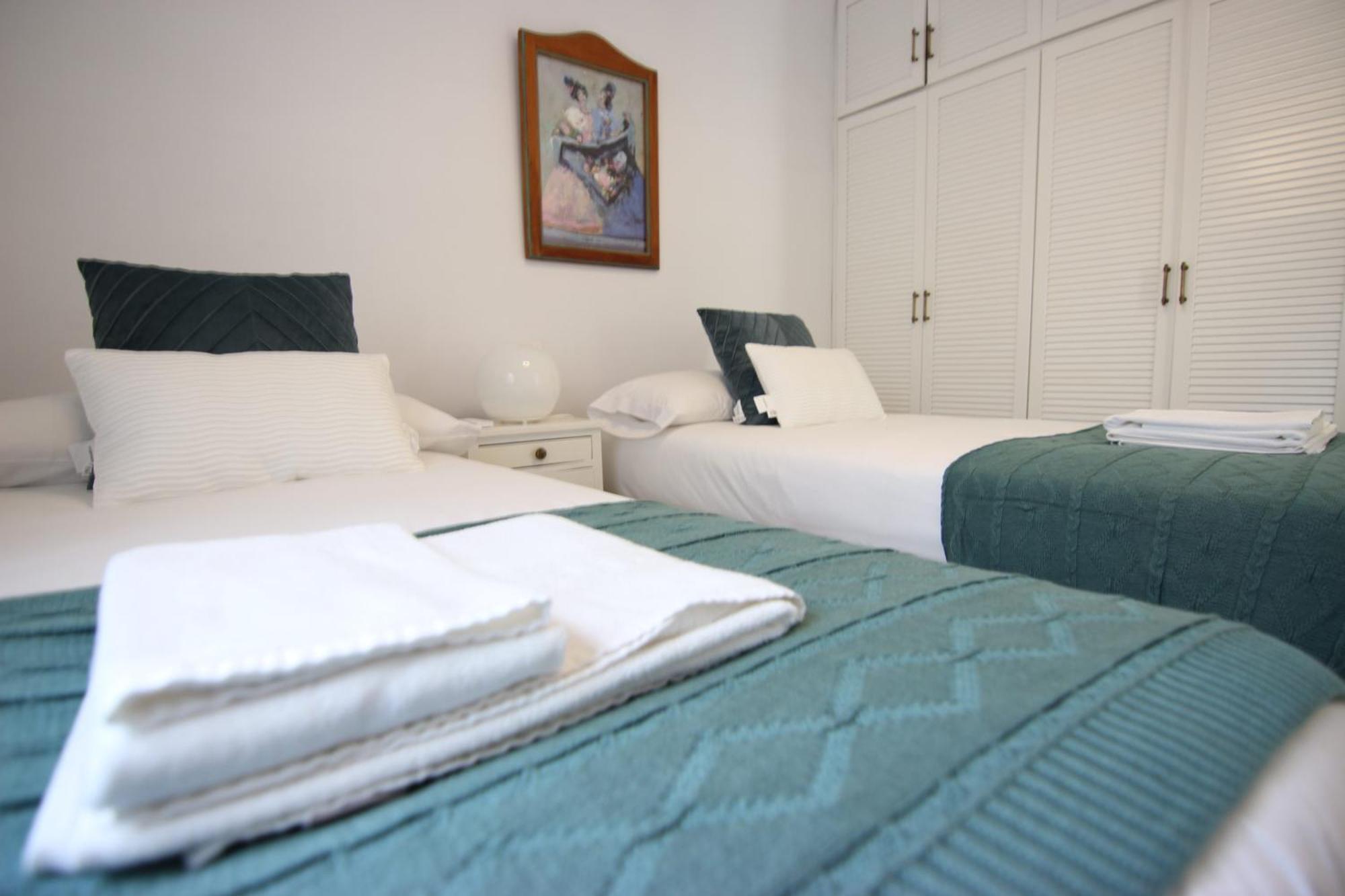 Rentalsevilla Espacioso Apartamento En La Alameda De Hercules Con Parking Exterior photo