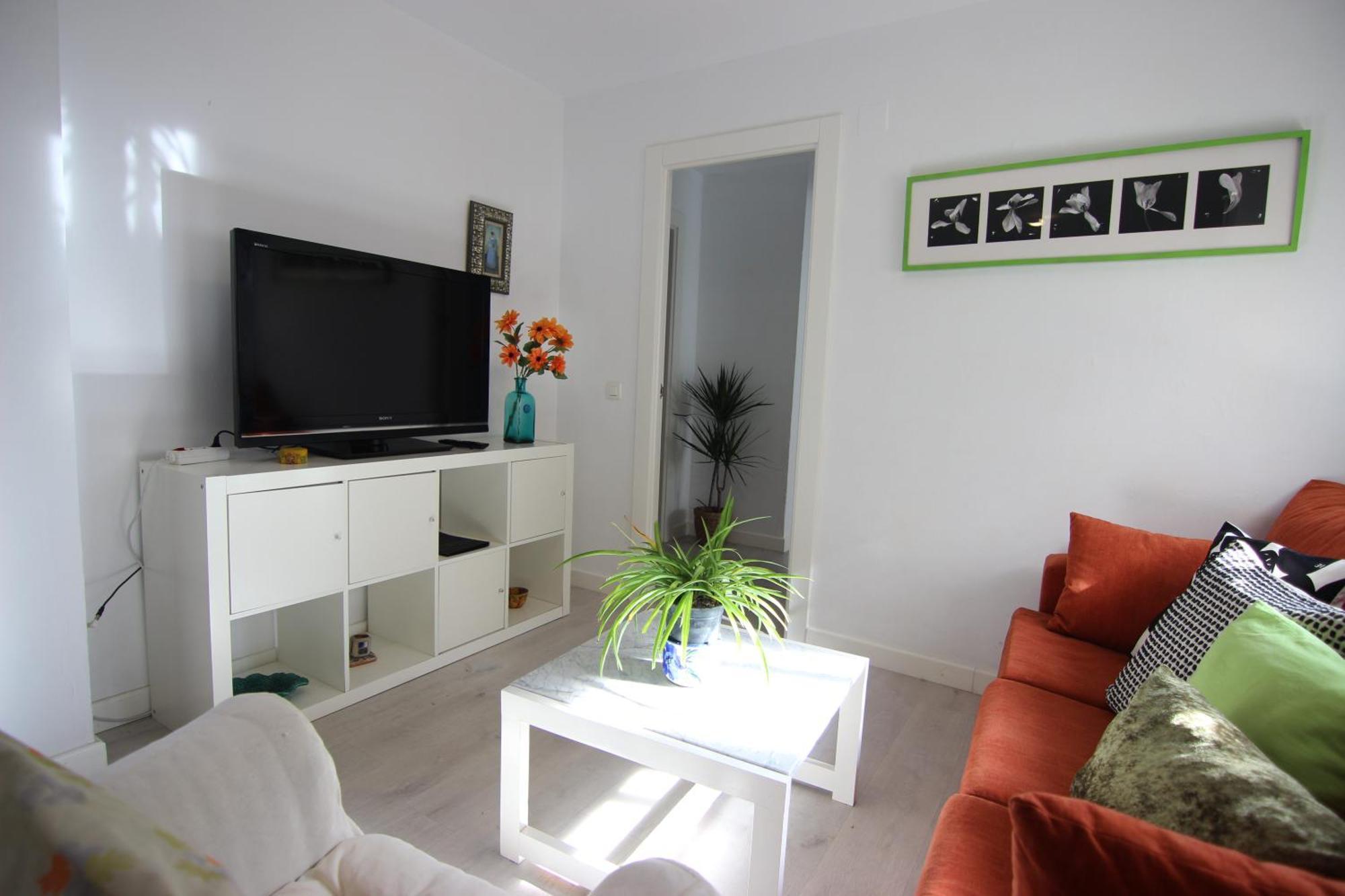 Rentalsevilla Espacioso Apartamento En La Alameda De Hercules Con Parking Exterior photo